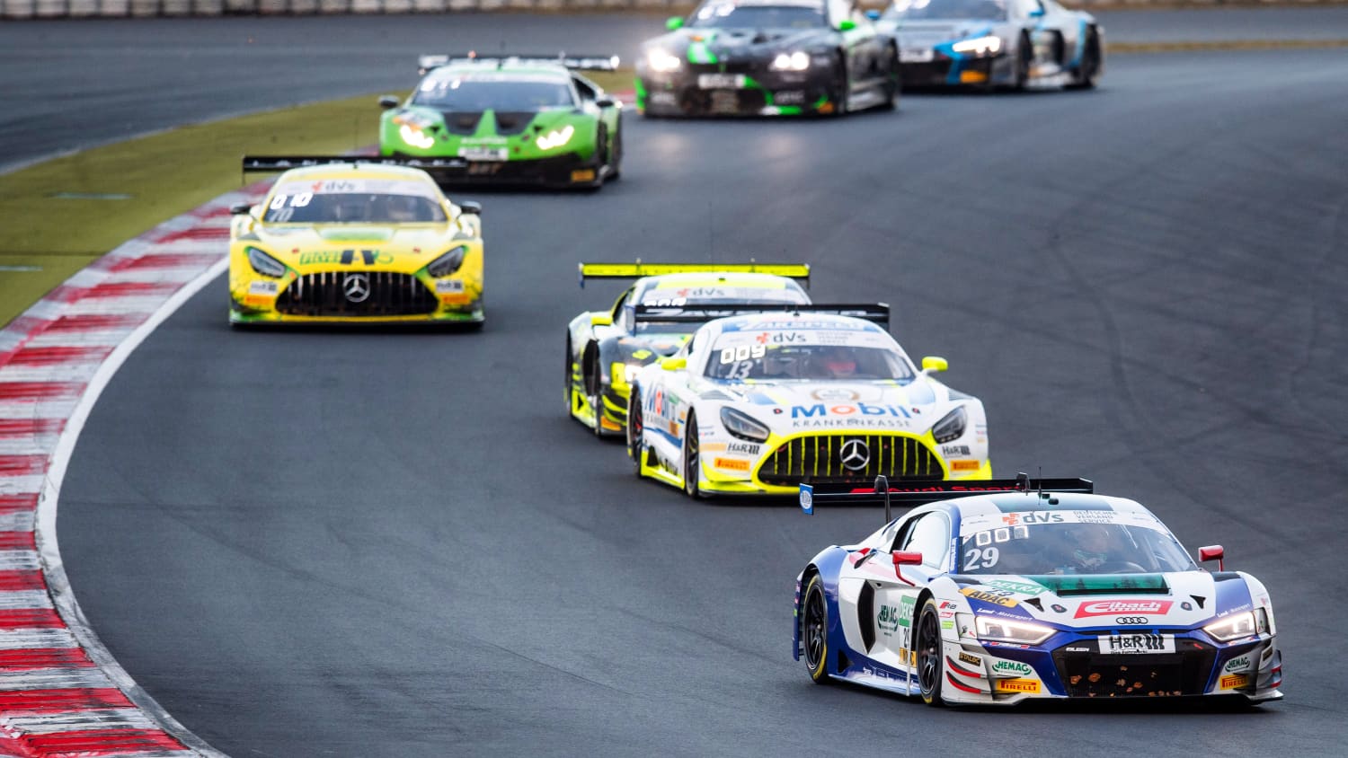 Rennszene der ADAC GT Masters am Nürburgring