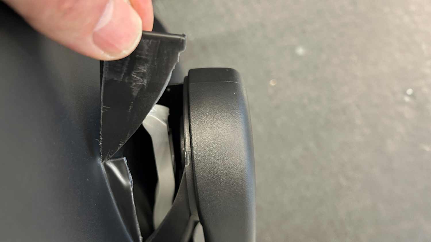 Dokumentierte Mängel an einem gebrauchten KIndersitz