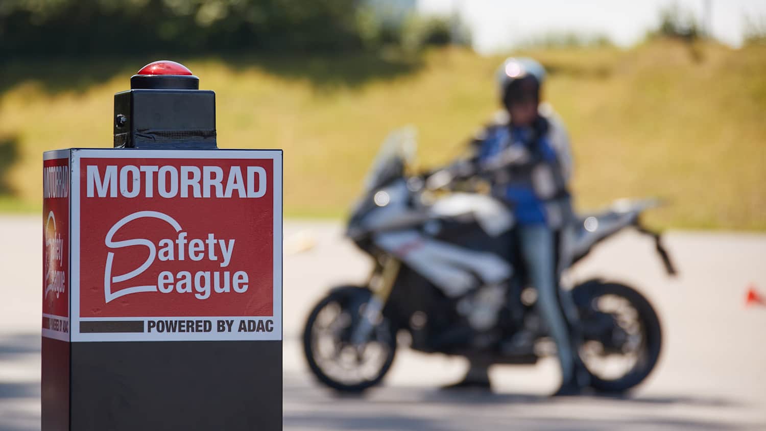 Motorradfahrer bei der ADAC Safety League
