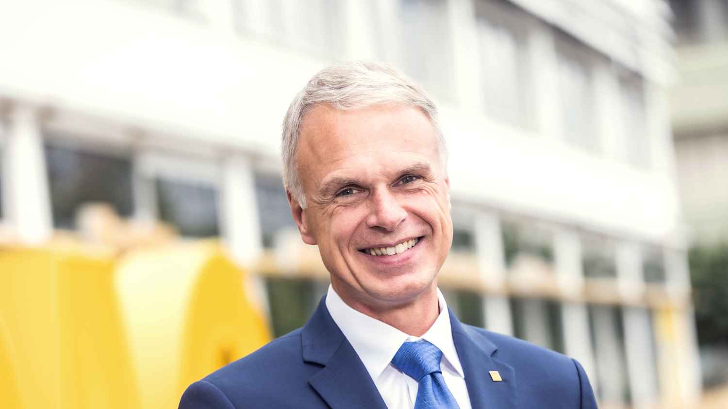 Portrait des ADAC Nordbaden Vorsitzenden Heino Albering