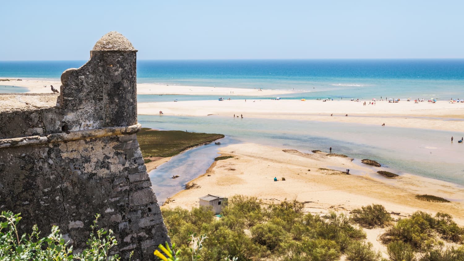 Die Algarve ist ein gutes Reiseziel im Juli 2020 nach Corona