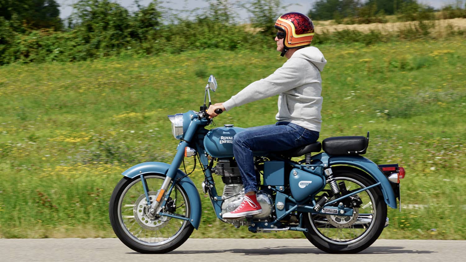 Royal enfield classic 500 höchstgeschwindigkeit new arrivals