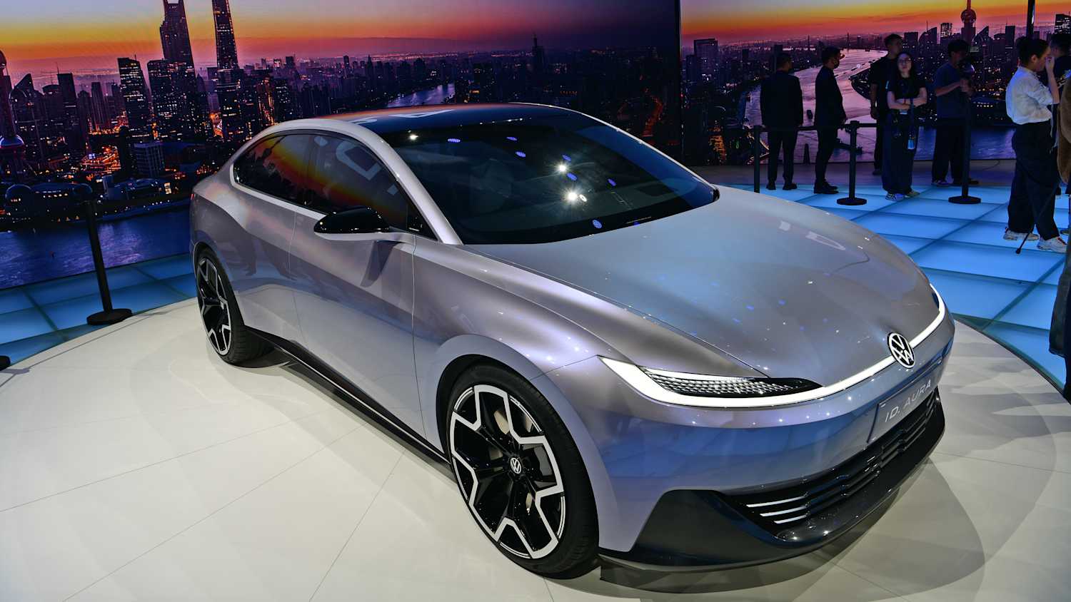 Eine VW Aura Studie auf der Shanghai Autoshow