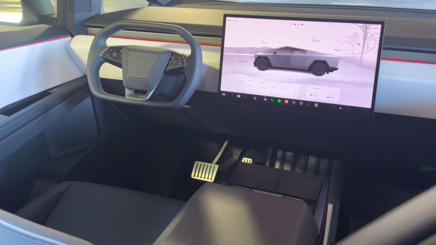 Cockpit des Tesla Cybertruck
