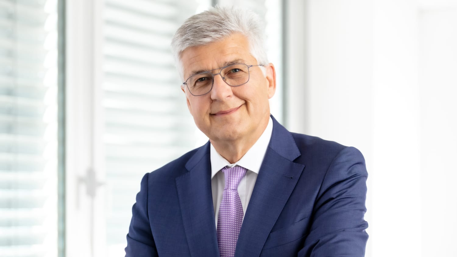 Der Vorsitzende des Südbayern Regionalclubs Manfred Sensburg