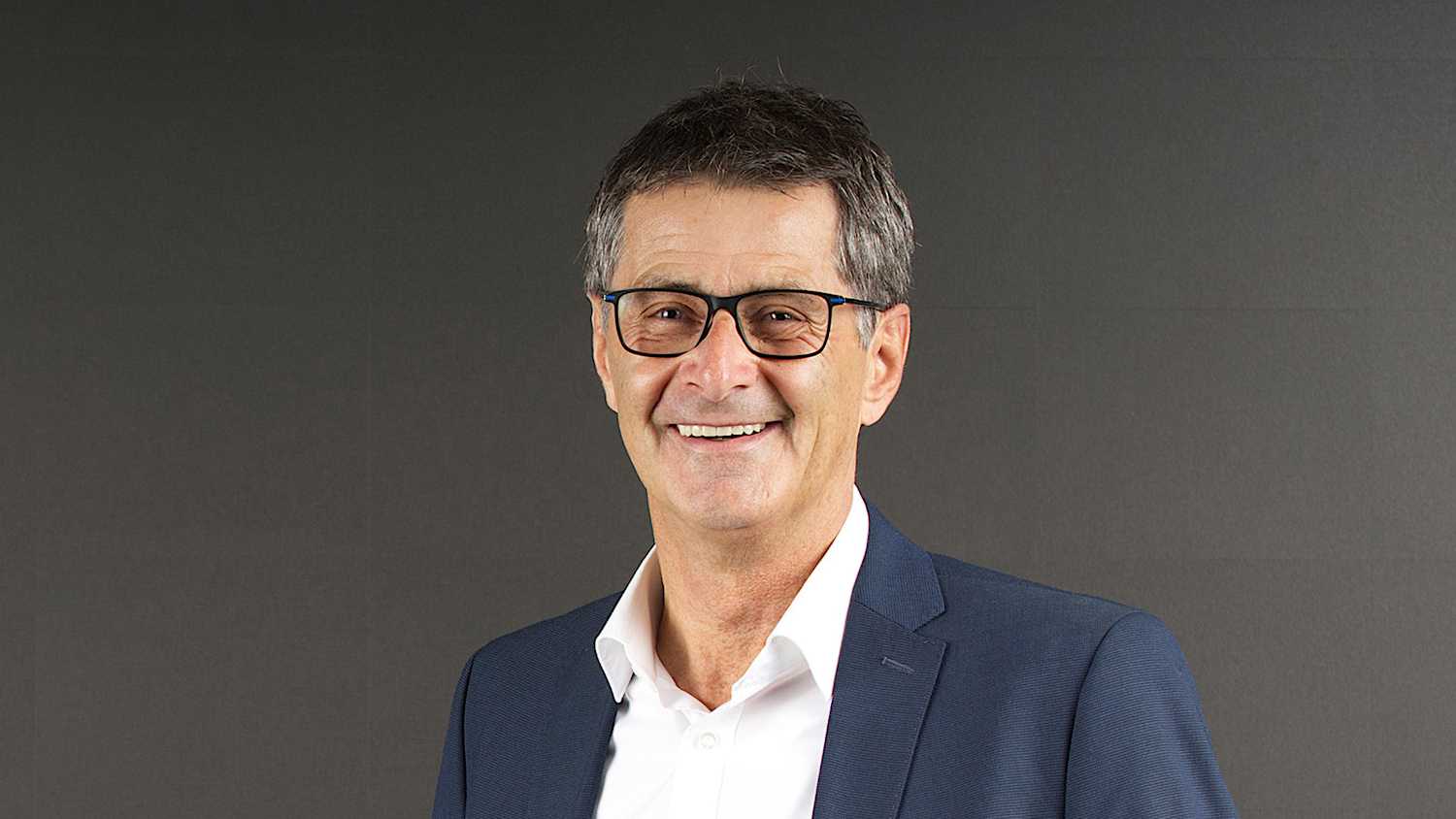 Portrait des Vorsitzenden des ADAC Pfalz Joachim Ohmer