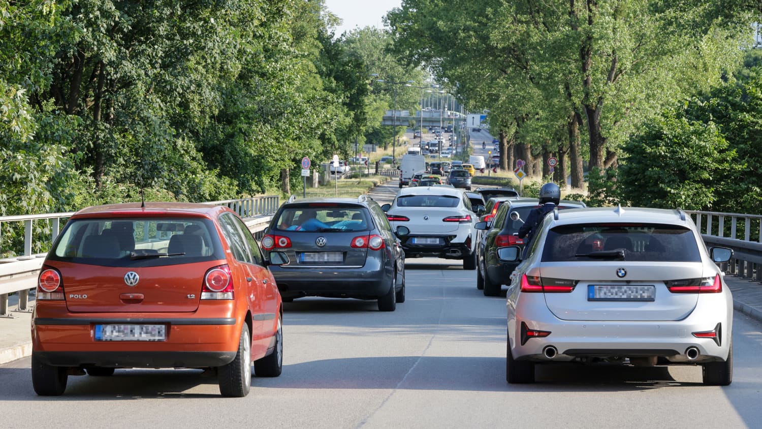 Reißverschluss im Verkehr