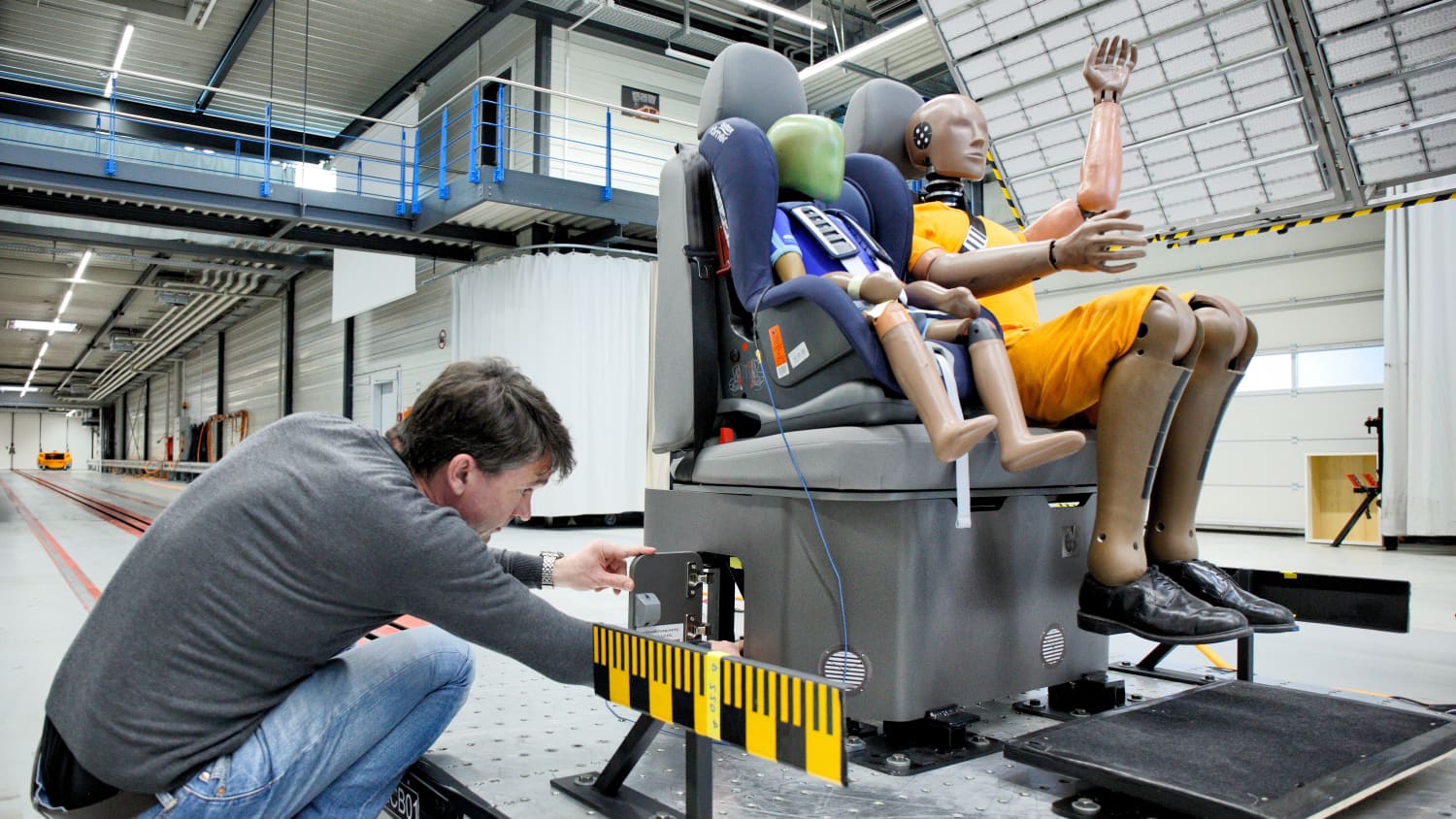 Aufnahme während eines Wohnmobilcrashs, Test der Rücksitzbank