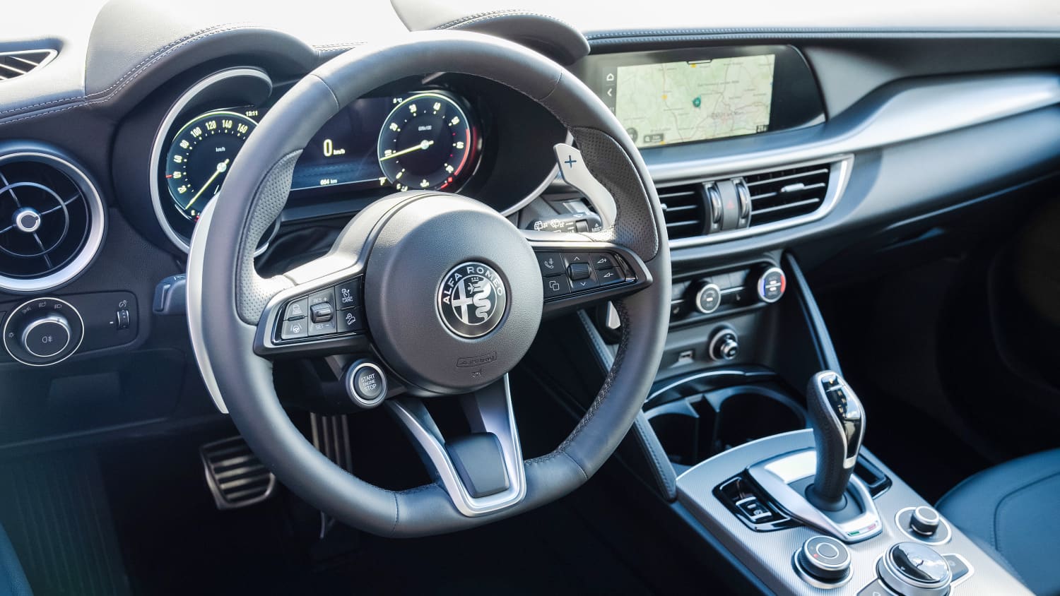 Das Cockpit des Alfa Romeo Stelvio