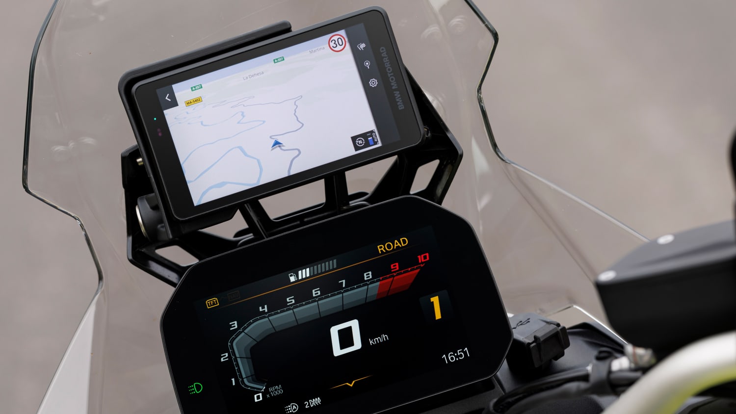 Display der BMW F 900 GS