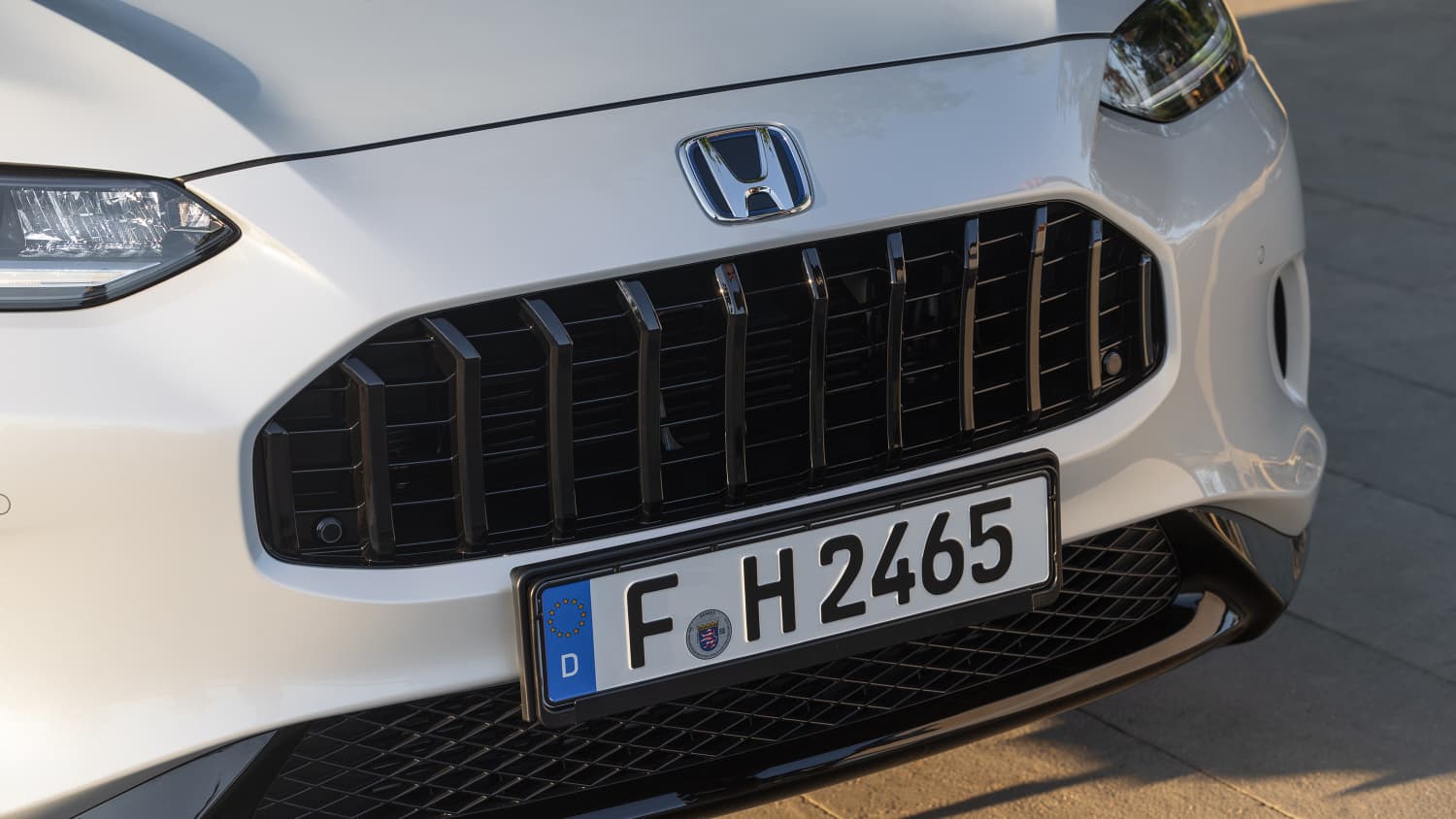 Frontansicht der Honda ZR V