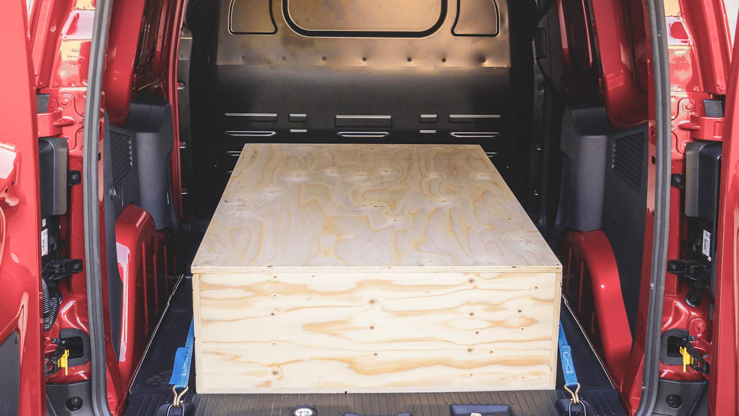 Ladefläche im Ford Transit Courier