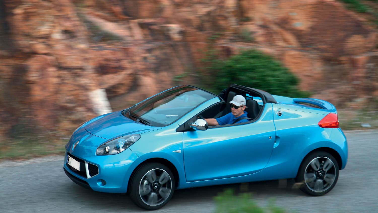 der Renault Wind bei der Fahrt