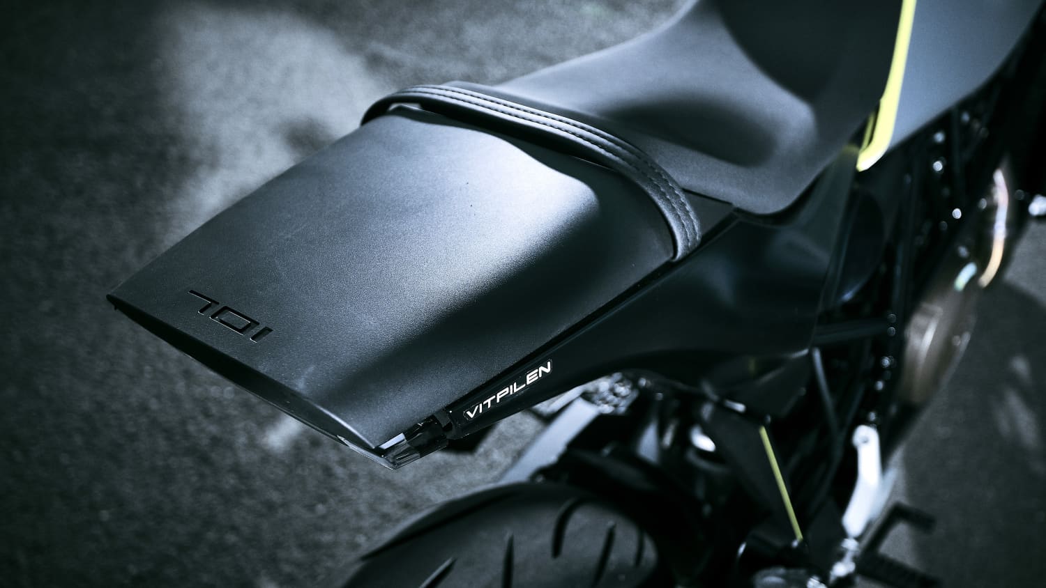 Sitz der Husqvarna Vitpilen 701