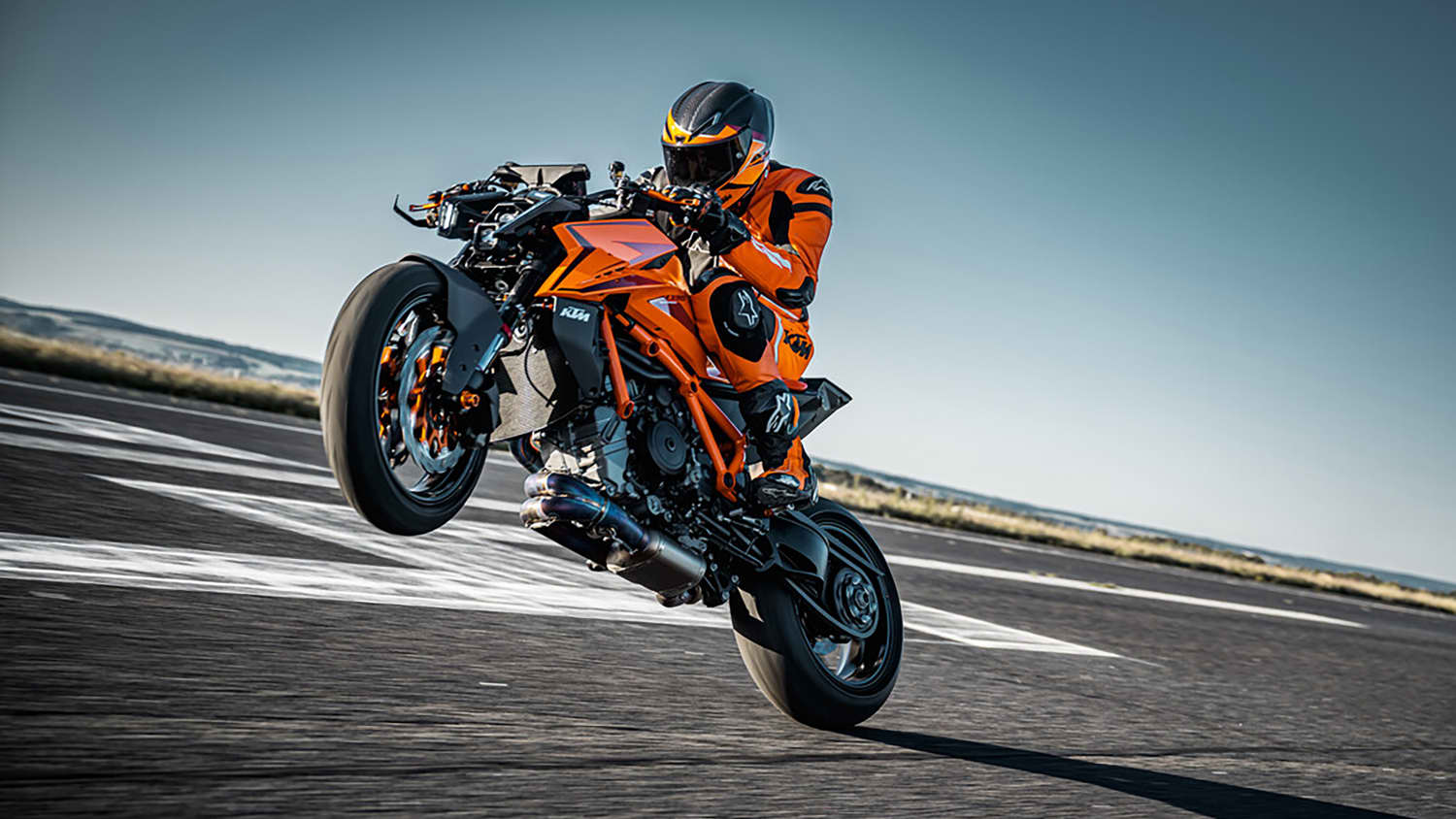 Aufnahme der KTM 1390 Super Duke R EVO