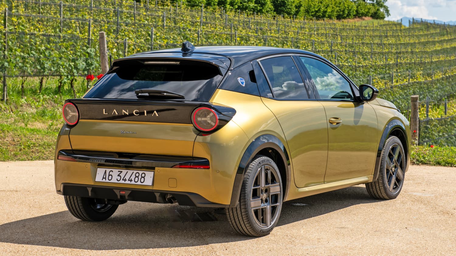 Lancia Y