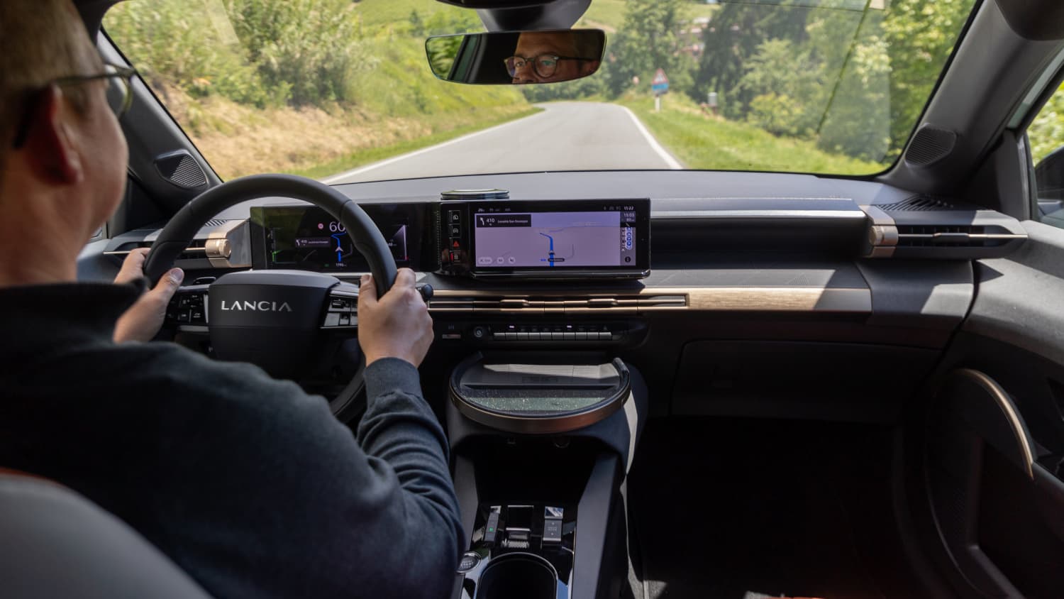 Blick ins Cockpit des Lancia Y