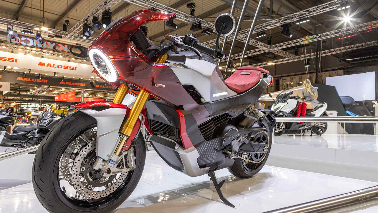 Eine stehende Kymco RevoNEC