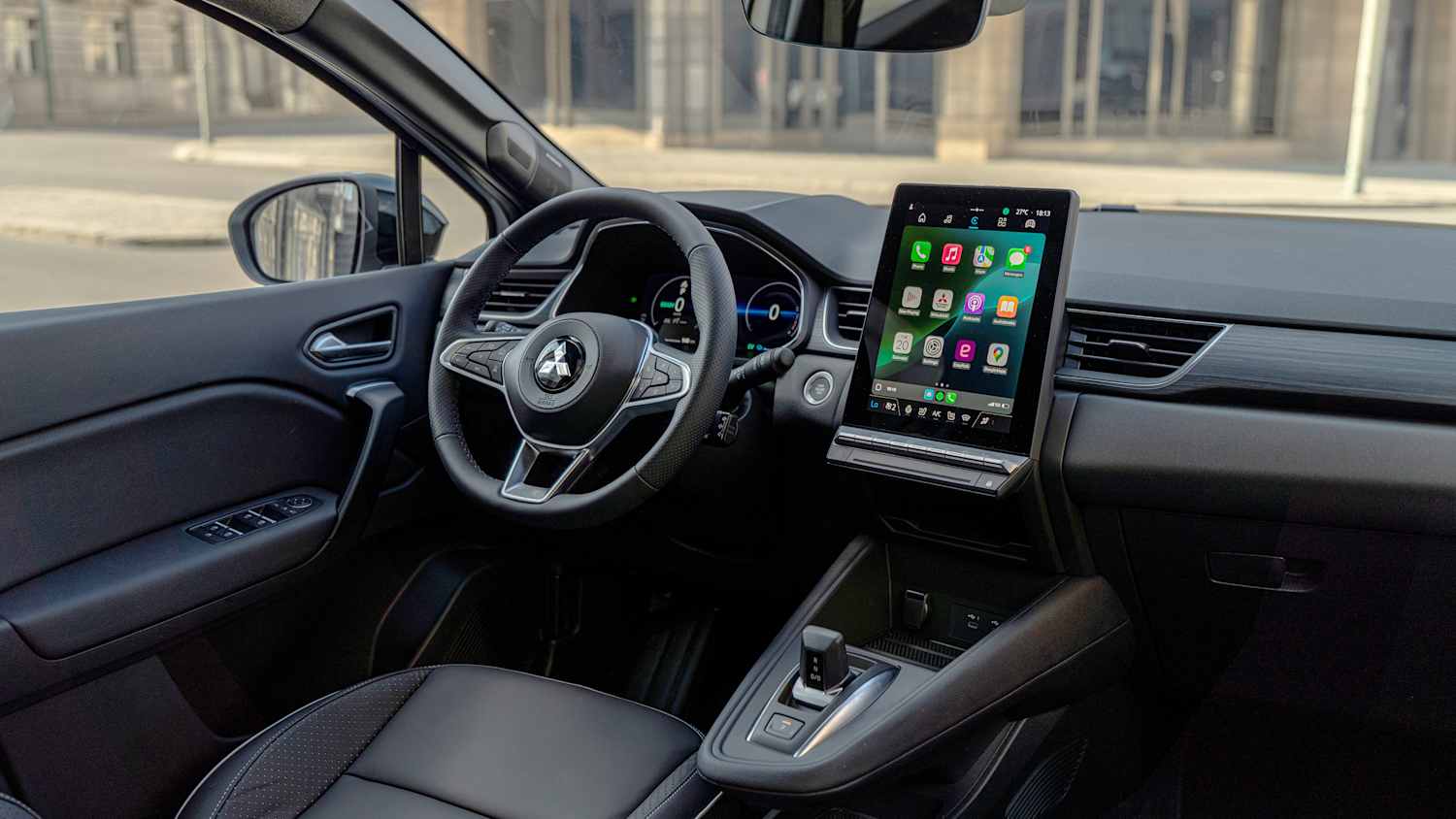 Der neue Mitsubishi Grandis und dessen Cockpit