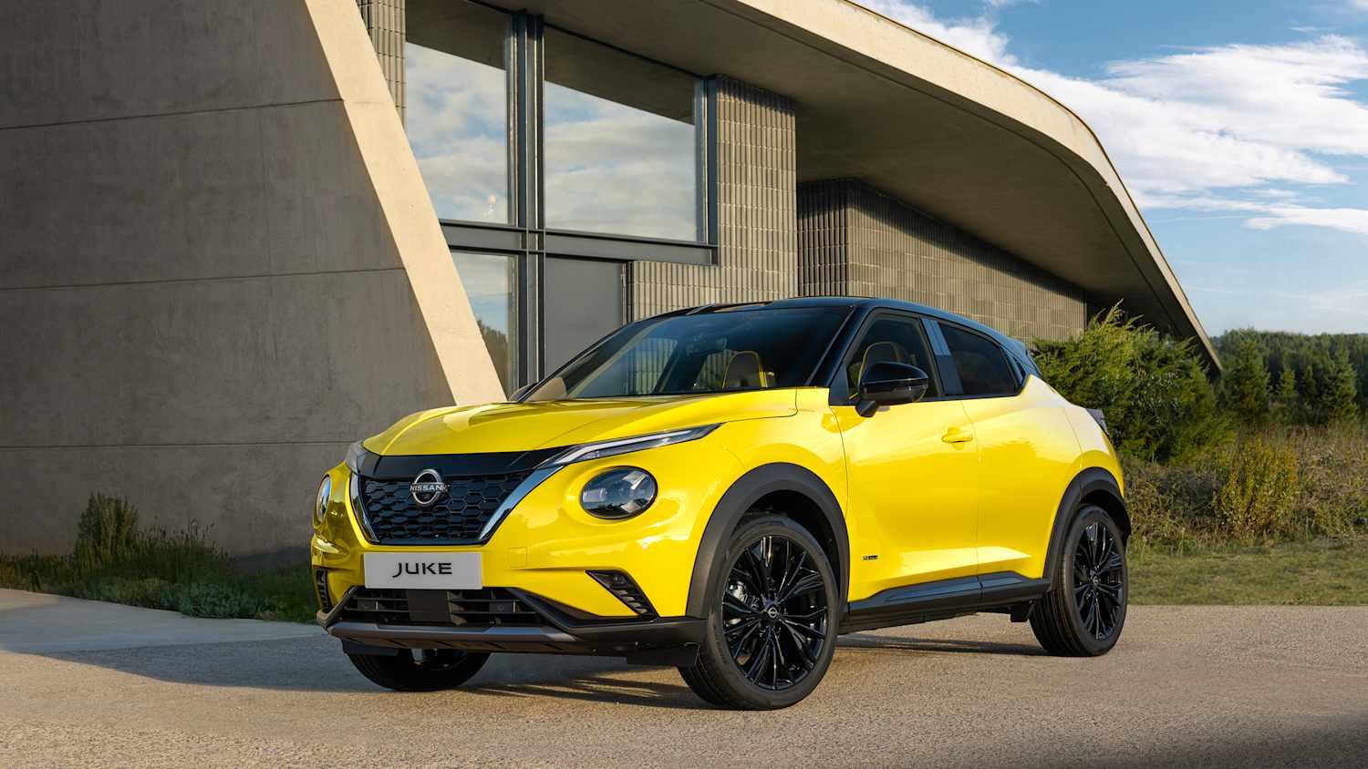 Der neue Nissan Juke stehend von vorne zu sehen