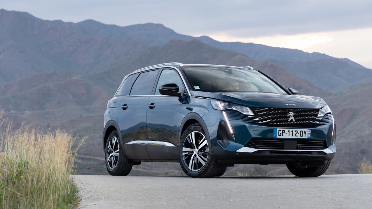 Der Peugeot 3008 stehen von der Seite aufngenomen