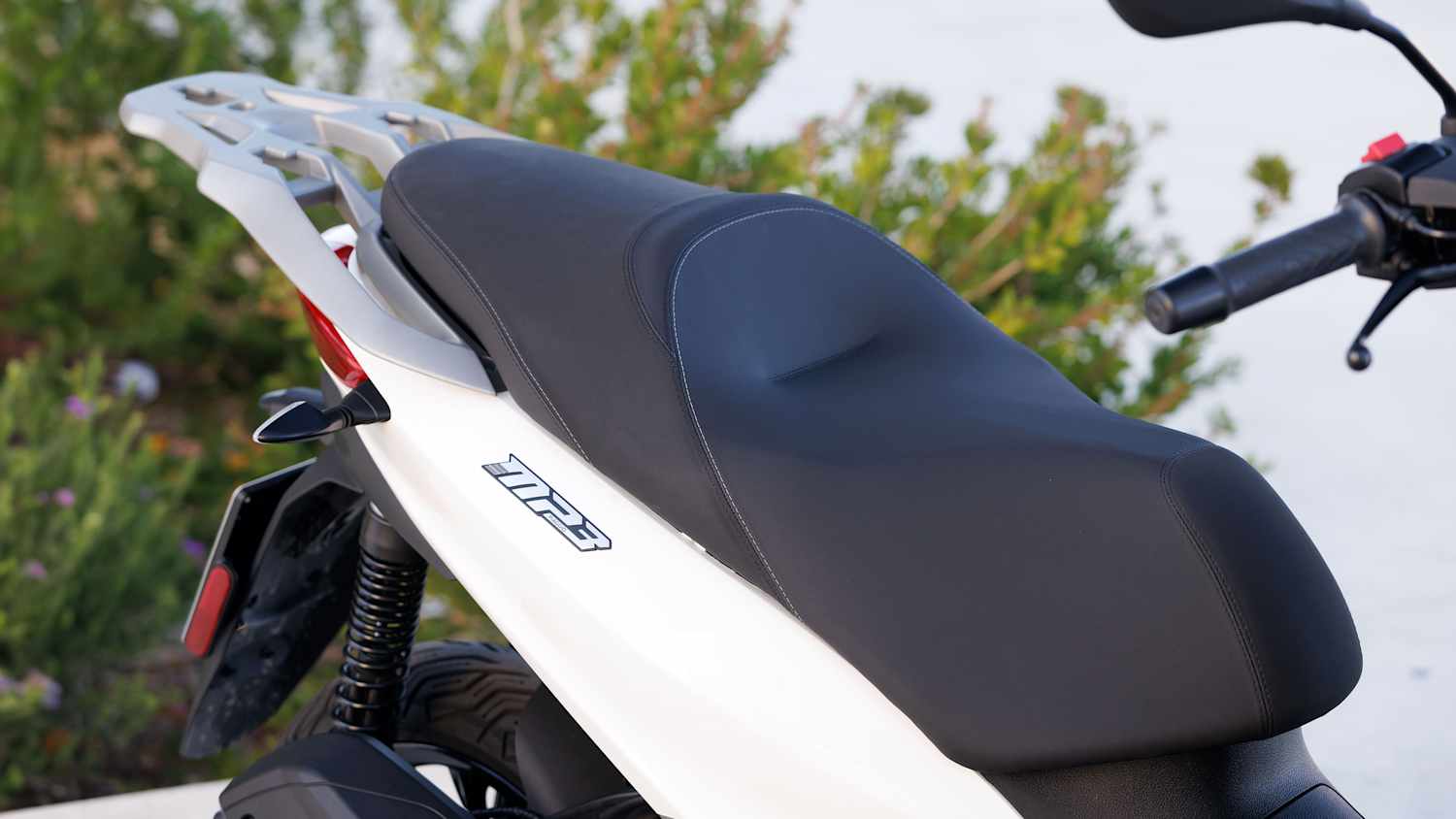Sitz der Piaggio MP3 310