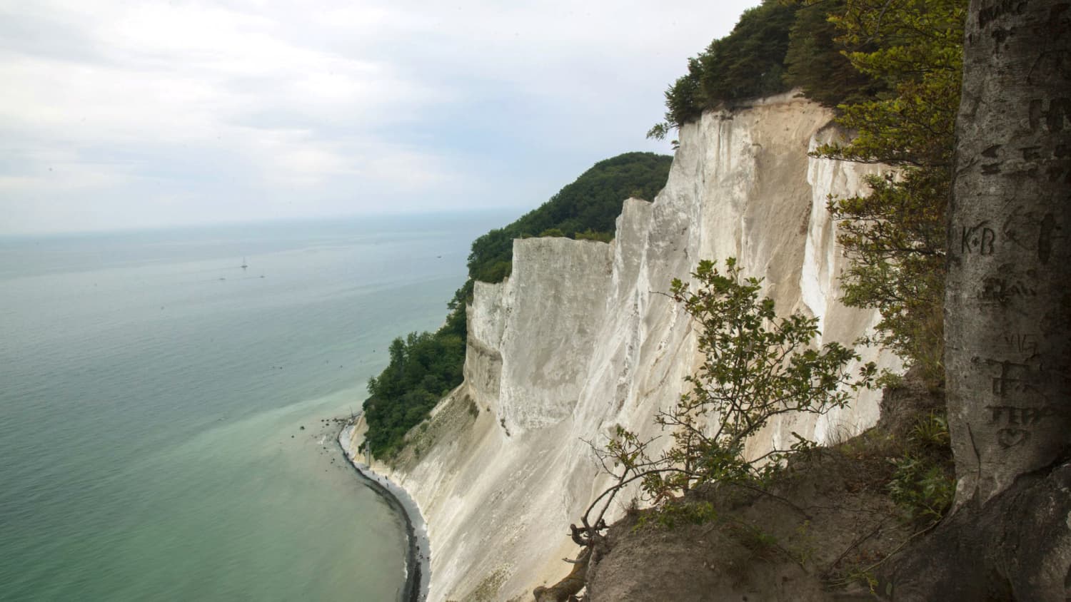 Ein Reisetipp im Juli 2020 sind die Mons Klippen in Dänemark