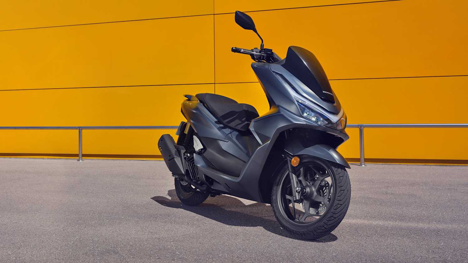 Eine stehende Honda PCX125