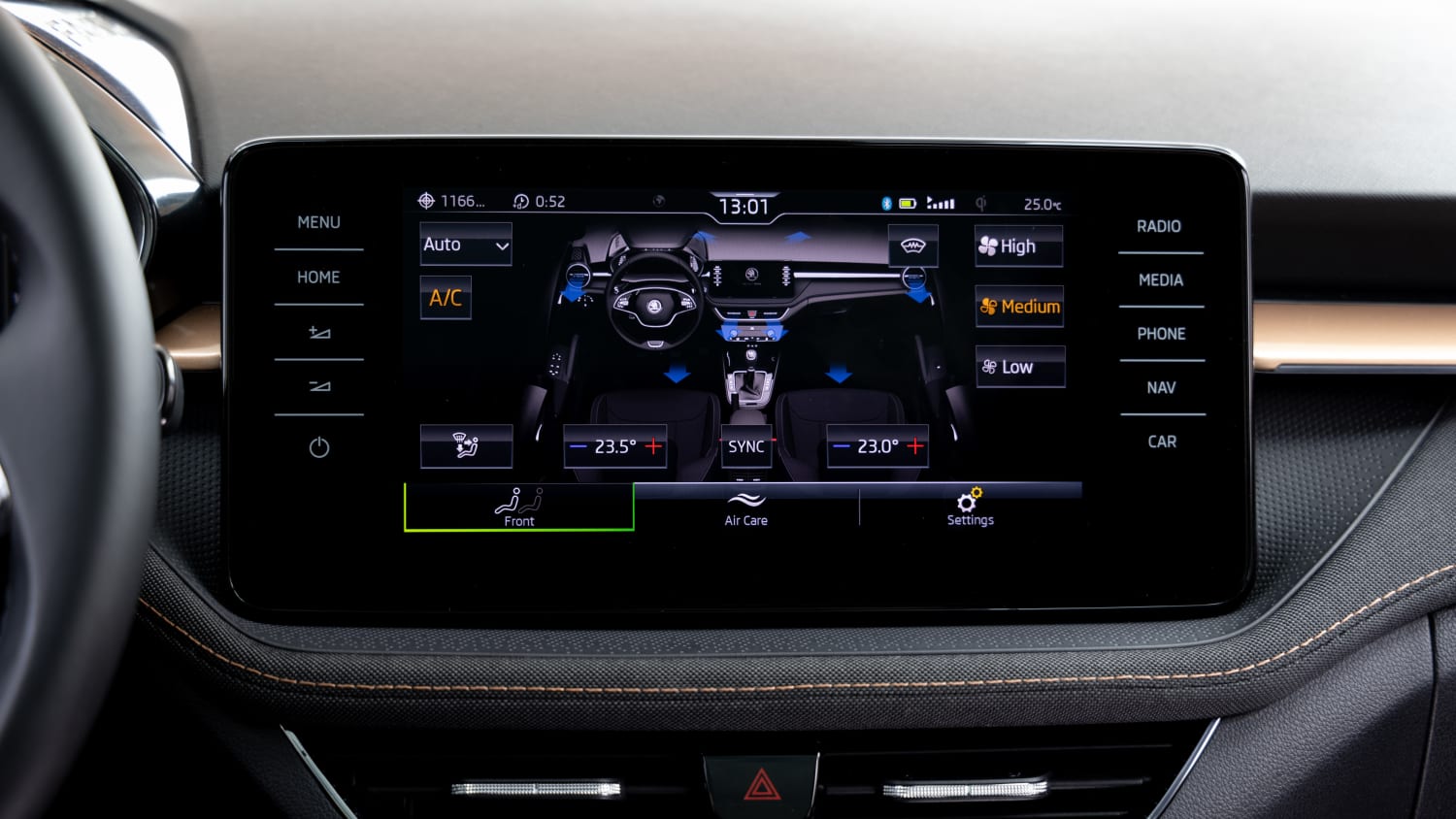 Digitale Anzeige vom Skoda Fabia ML