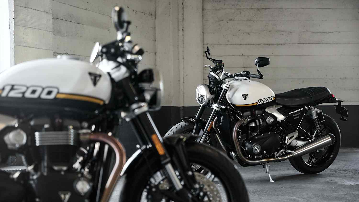 Aufnahmen der Triumph 1200 und 1200 RS