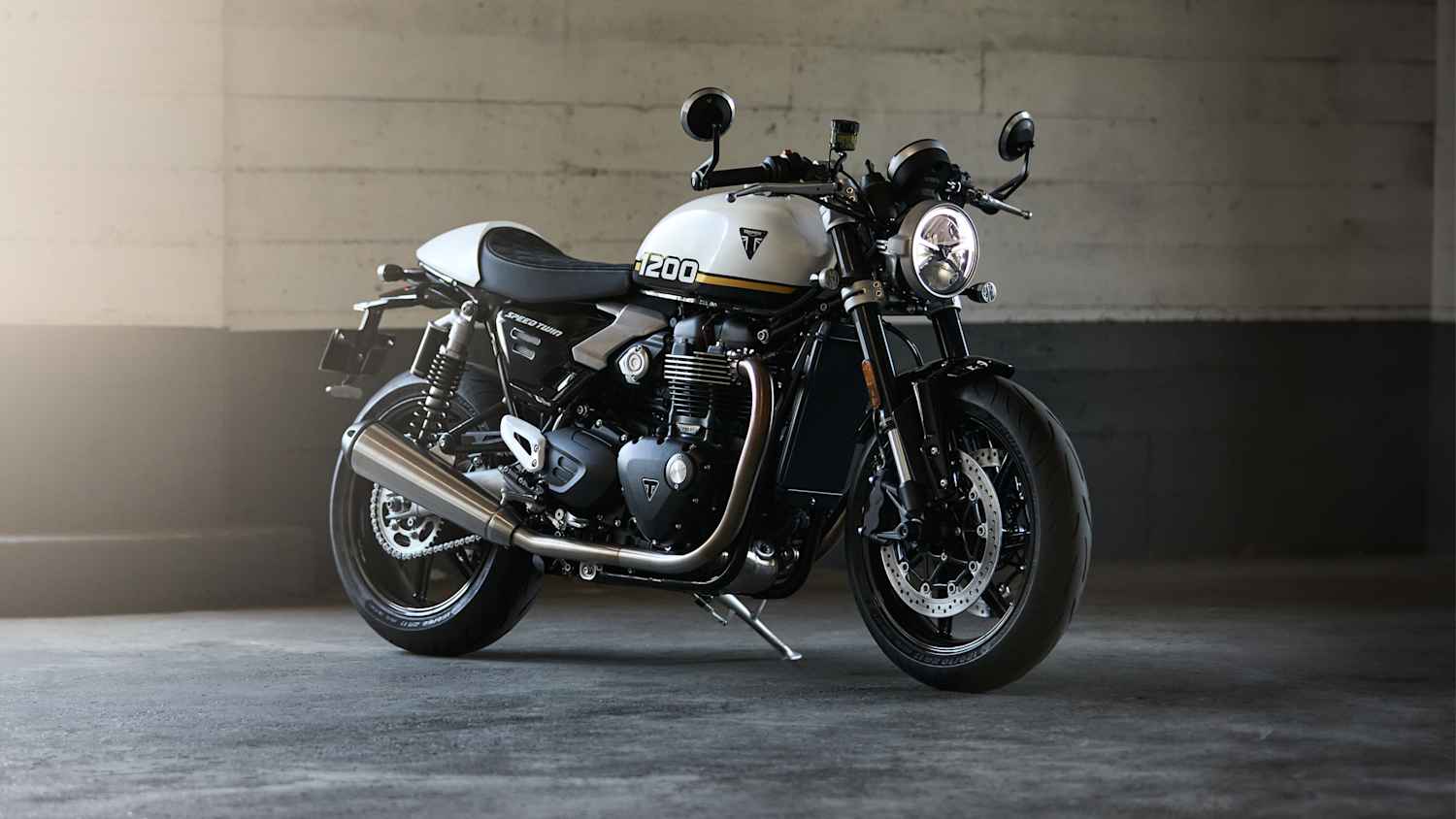 Aufnahmen der Triumph 1200 und 1200 RS