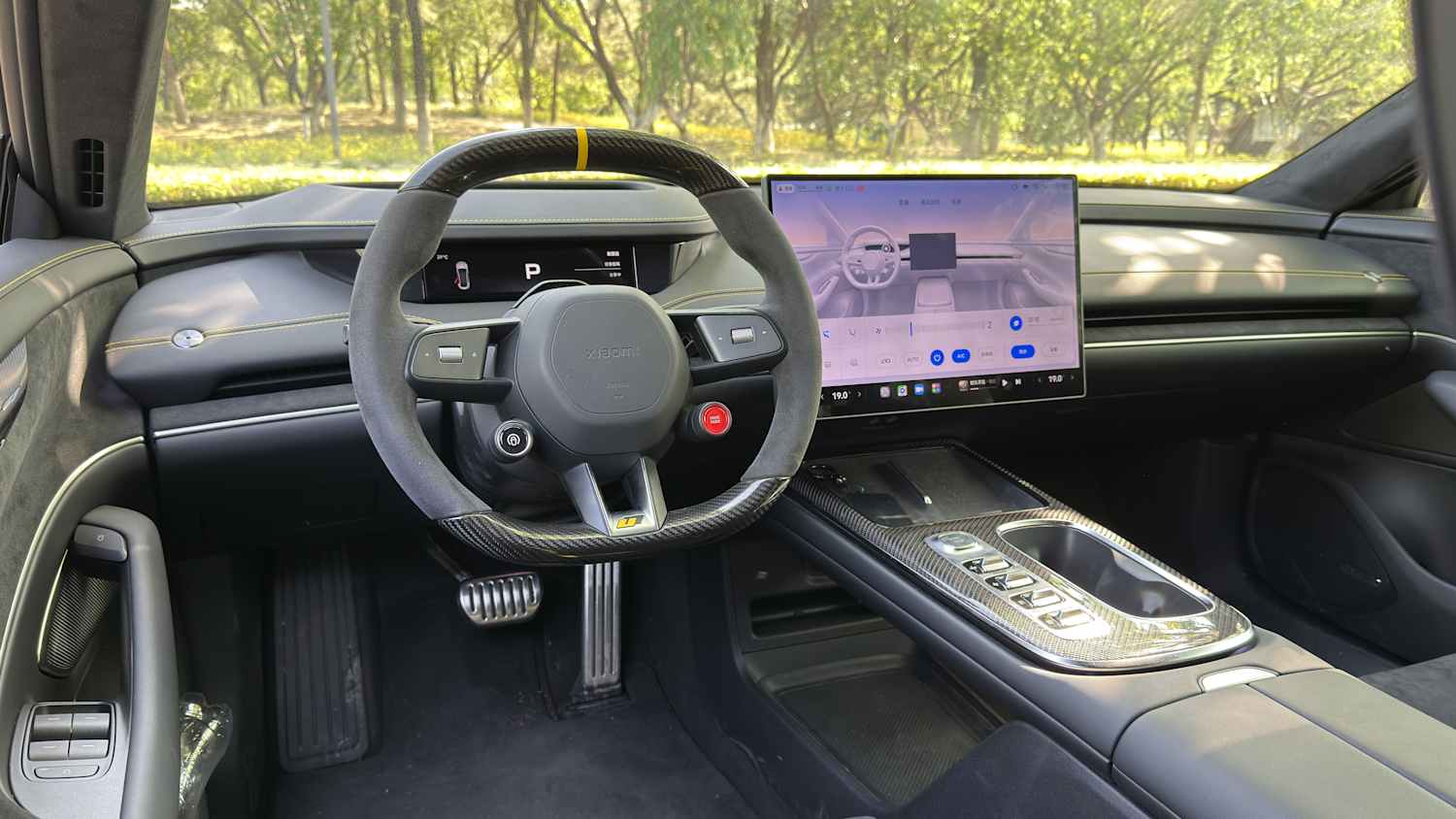 Das Cockpit eines Xiaomi Su7 Fahrbericht 5/24