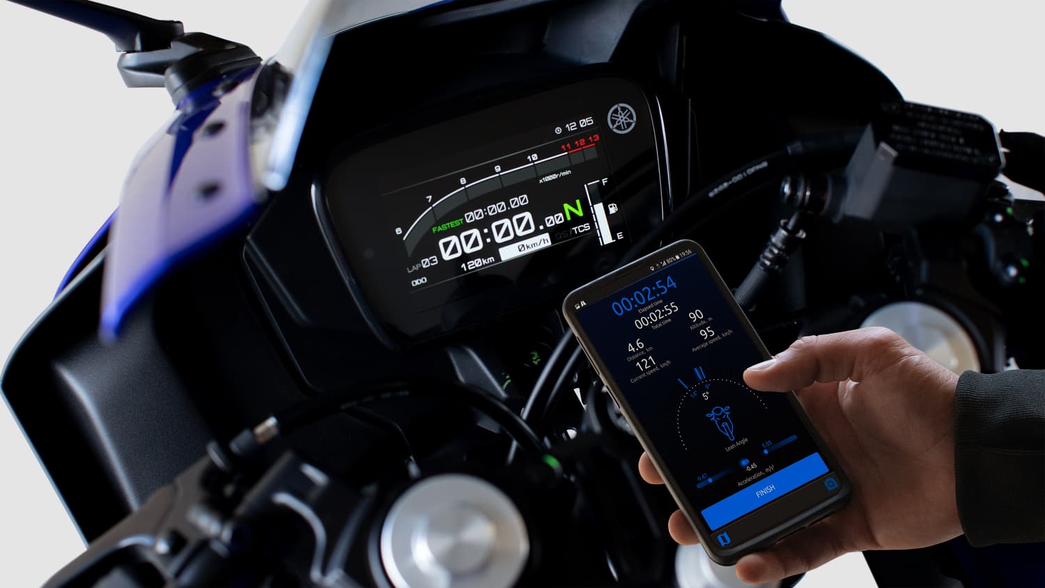 Detailaufnahme des Displays der R125 von Yamaha