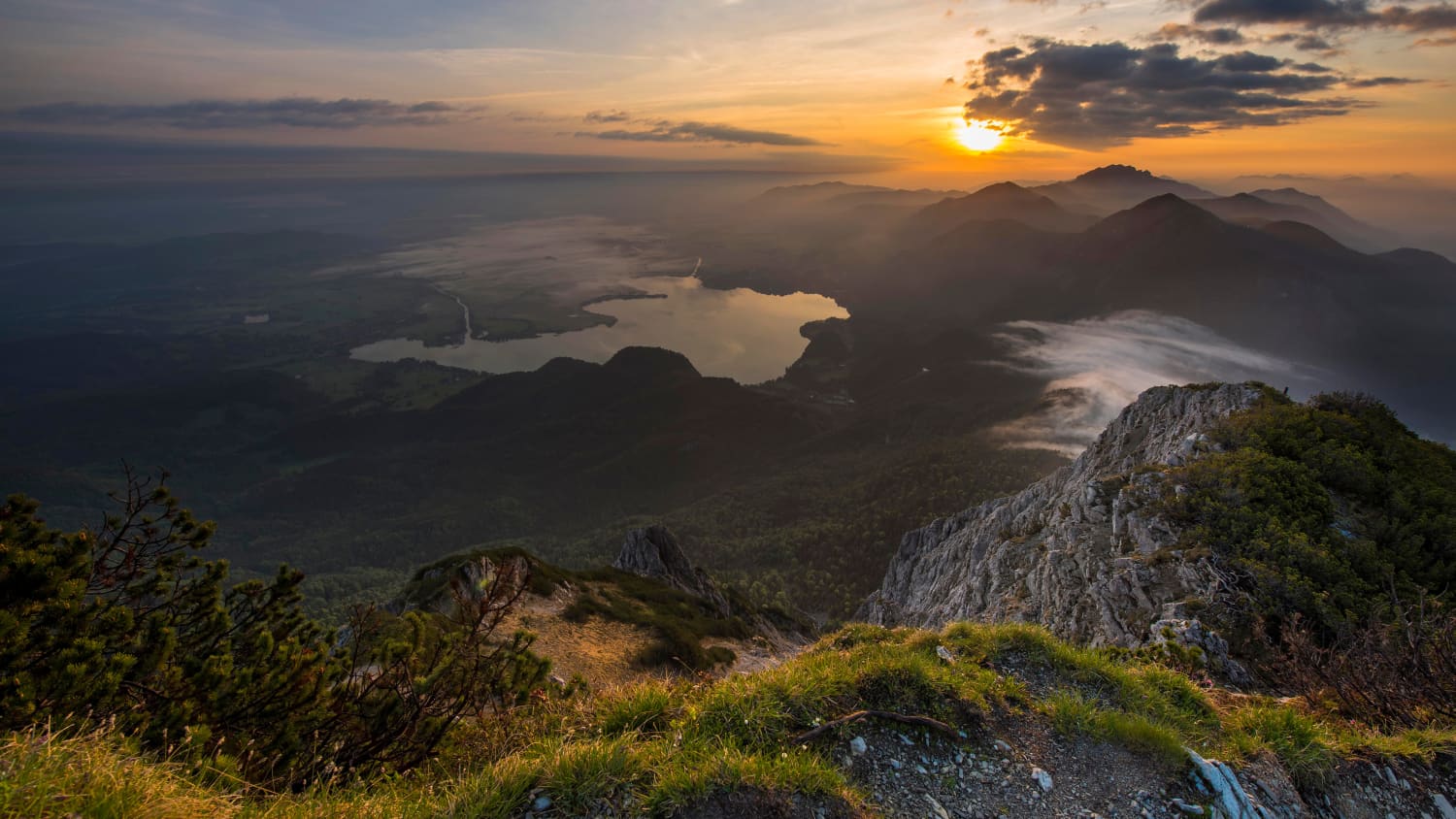 Blick vom Herzogstand über den Walchensee