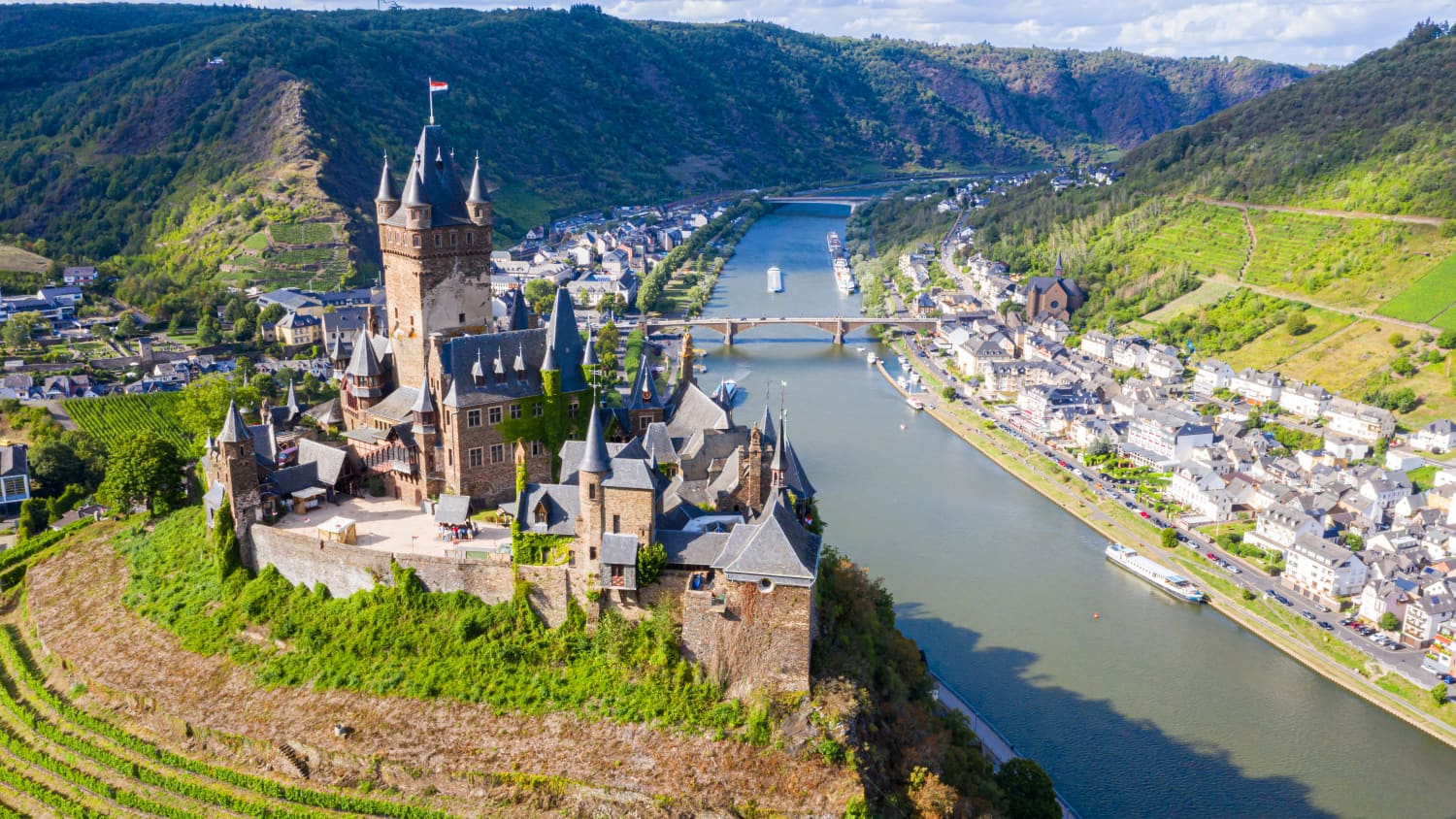 Luftaufnahme der Reichsburg Cochem