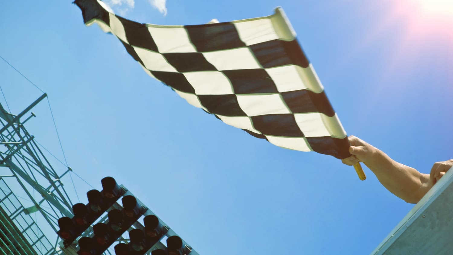 Fahne beim Motorsport an der Rennstrecke