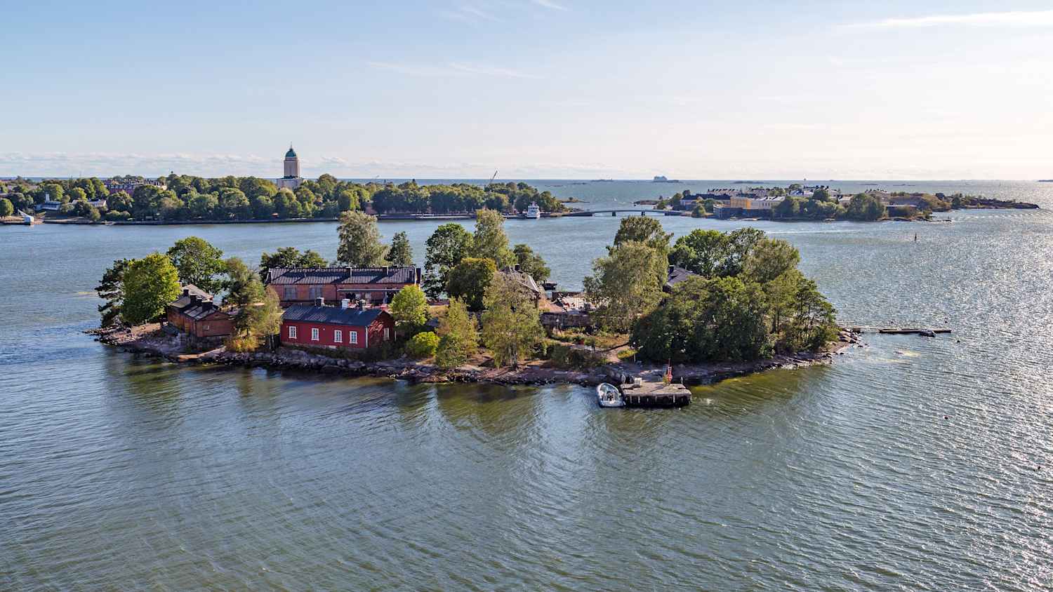 Blick auf die Saunainsel Lonna bei Helsinki