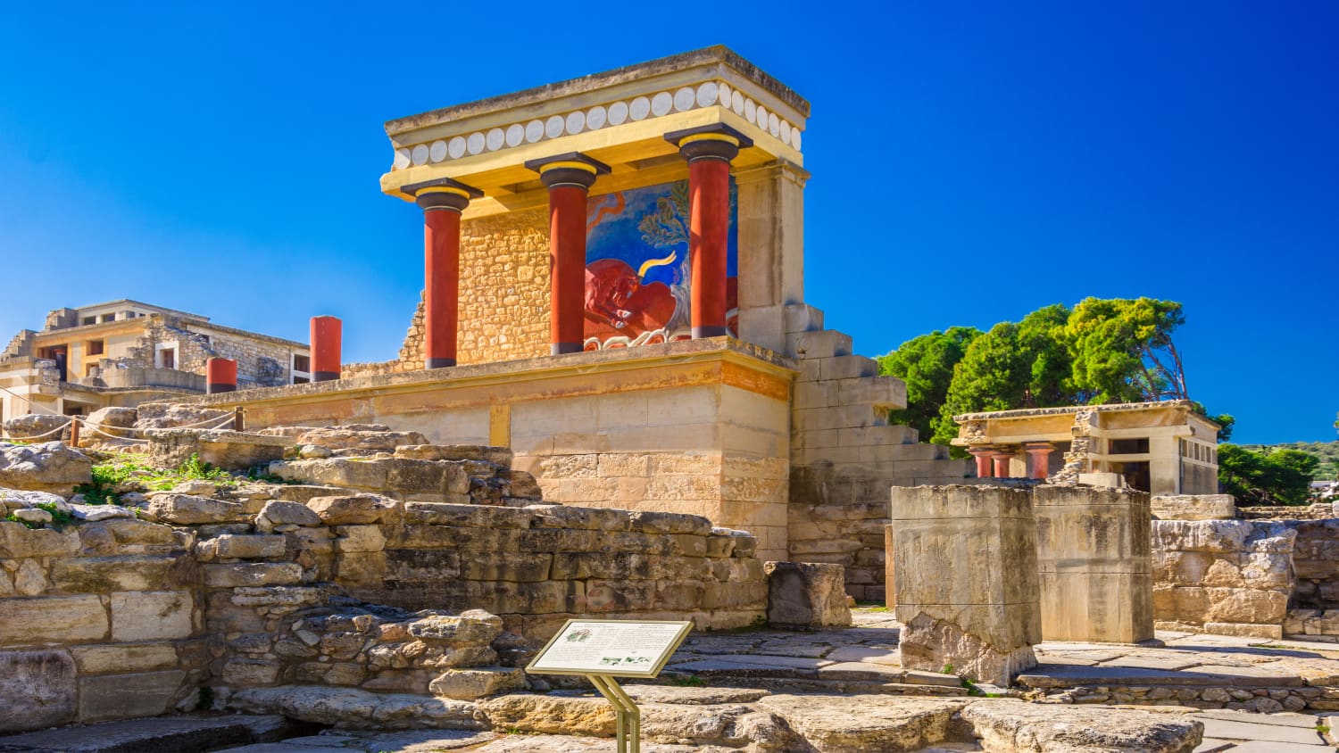 Der Palast Knossos auf Kreta, Griechenland Knossos Palace, ist die größte archäologische Stätte der Bronzezeit auf Kreta und das zeremonielle und politische Zentrum der minoischen Zivilisation und Kultur