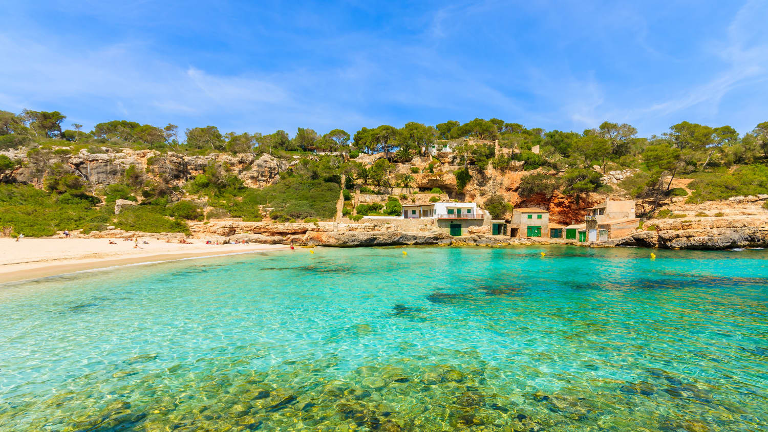Der schöne Strand Cala Llombards auf Mallorca