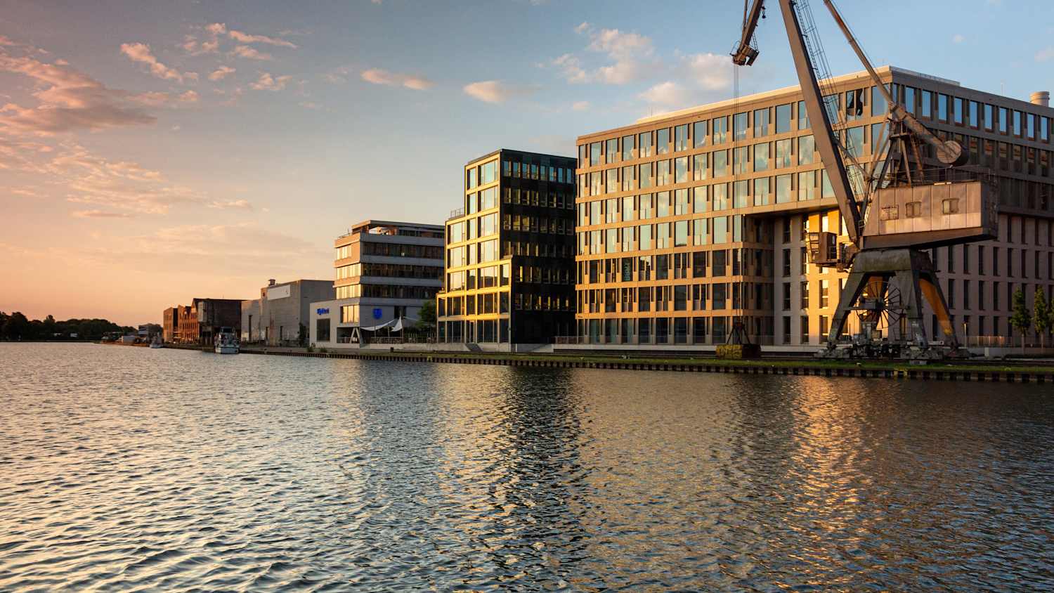 Stadthafen in Münster bei Sonnenaufgang