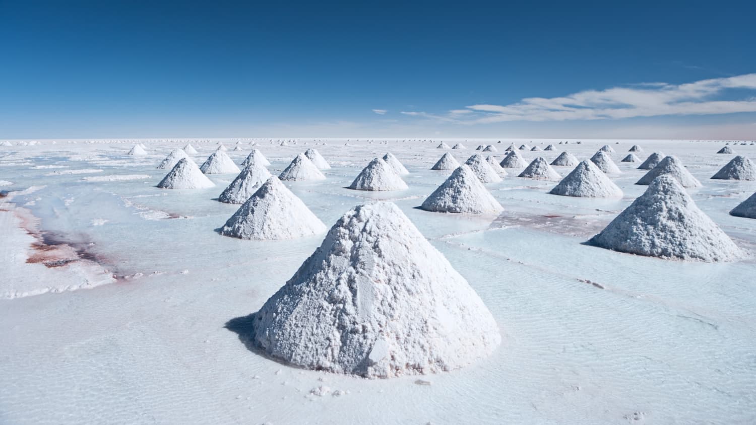 Salar de Uyuni ist mit 10,582 Quadratkilometer die größte Salzwüste der Welt