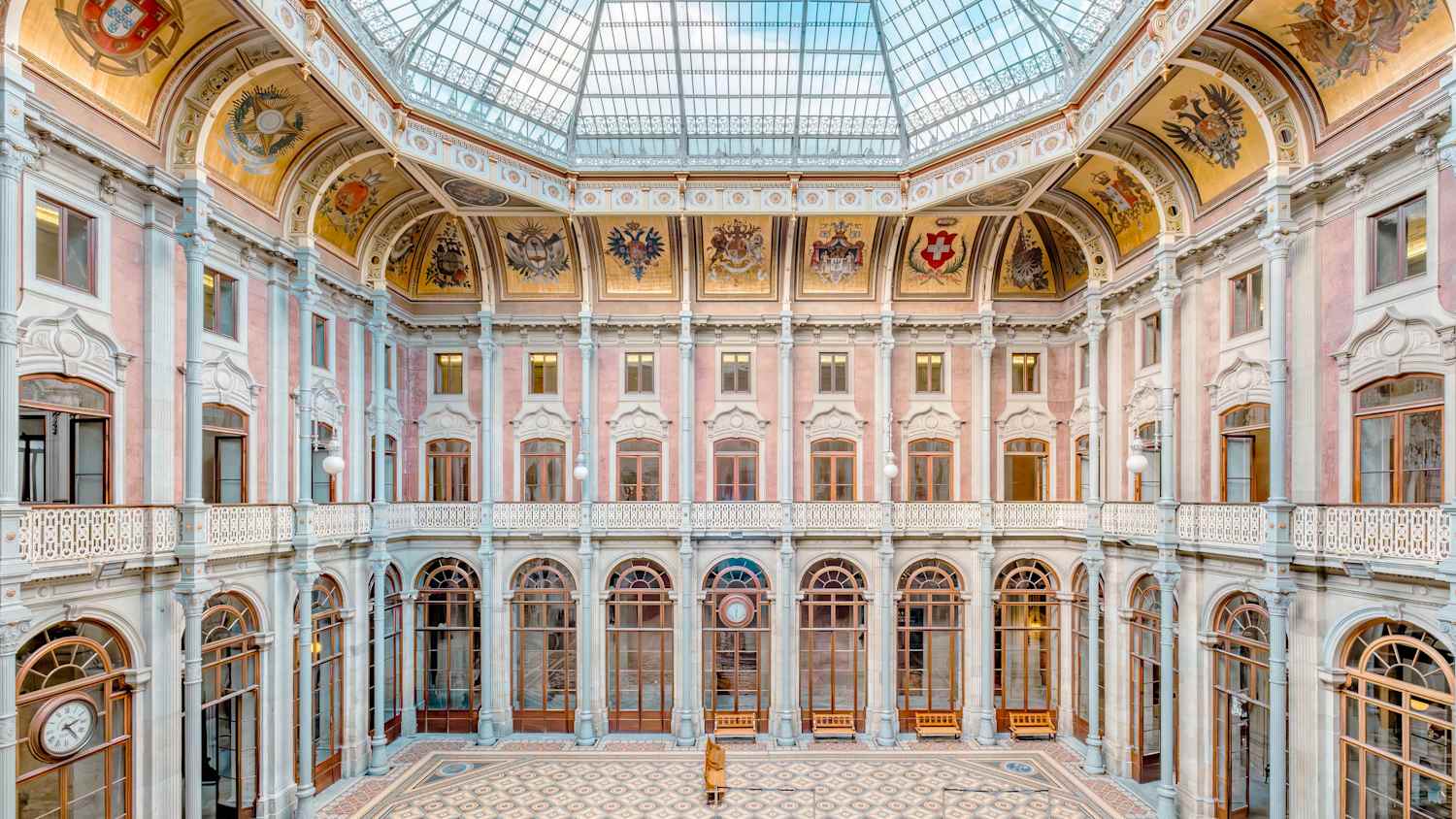 Innenansicht des Palacio da Bolsa in Porto