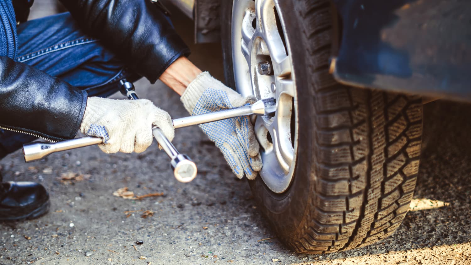 Räder oder Reifen wechseln: Anleitung und Tipps