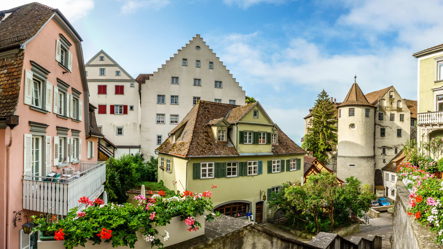 Blick in die malerische Altstadt von Meersburg