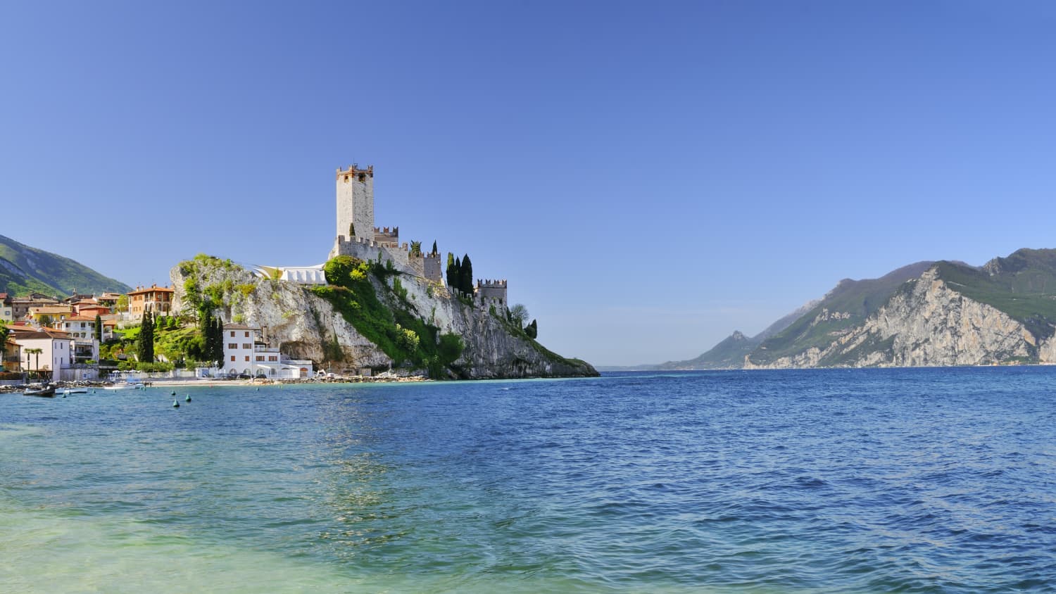 Blick auf die Burg von Malcesine am Gardasee