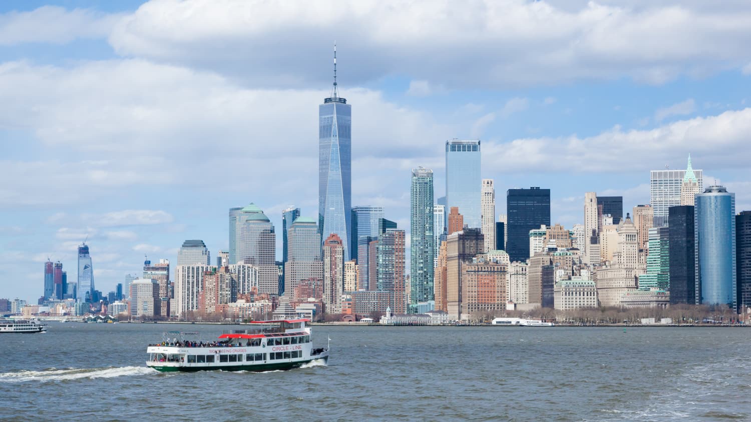 Eine Rundfahrt mit der Circle Line auf dem Hudson River vor New York City