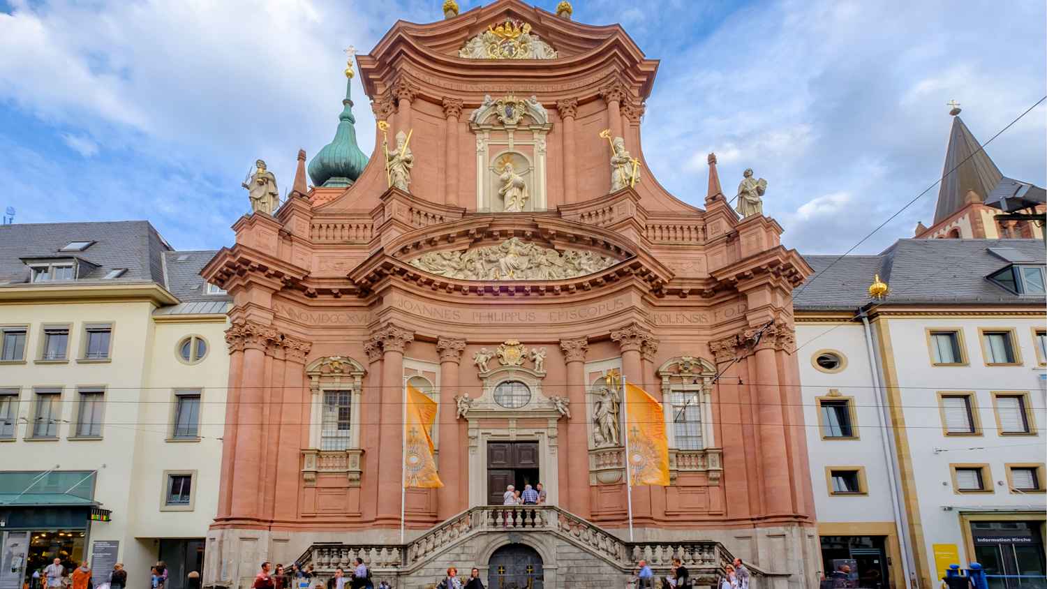 Die Kirche Neumünster in Würzburg
