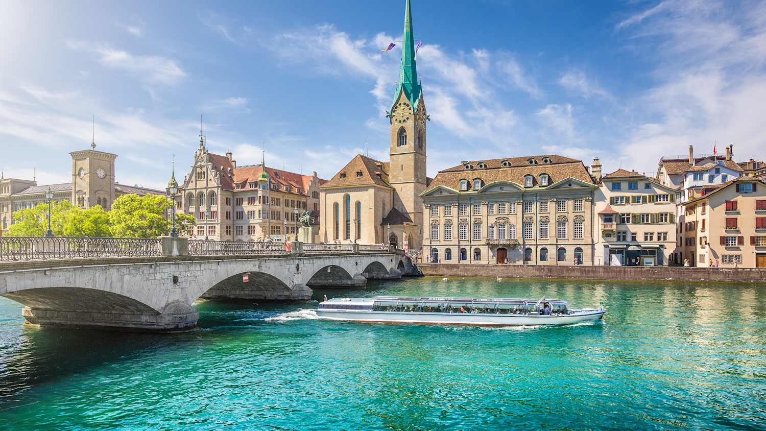 Blick auf das Fraumünster in Zürich