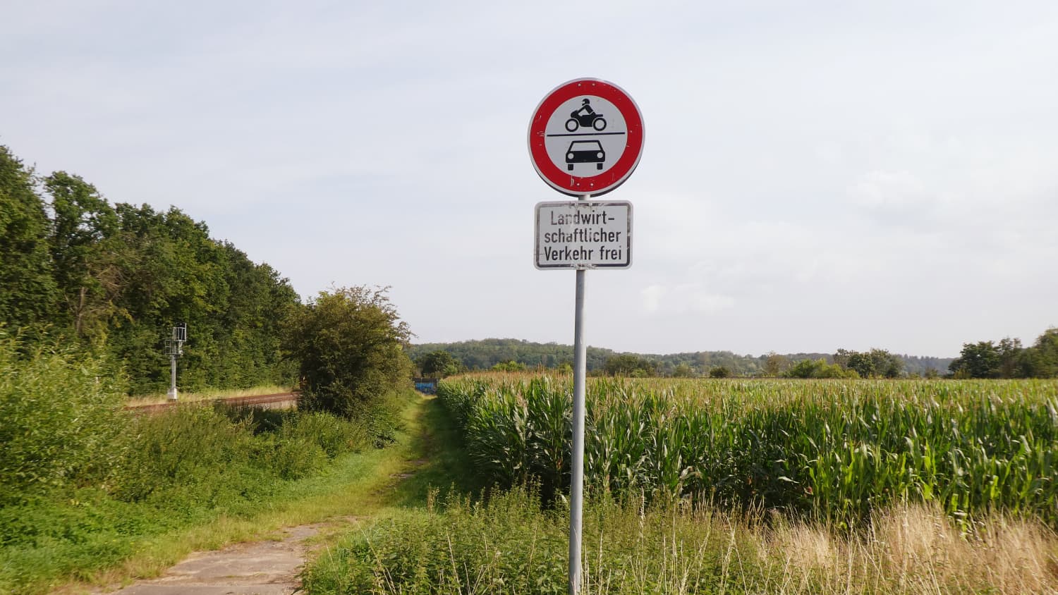 Durchfahrt verboten – Land- und forstwirtschaftlicher Verkehr frei – Stadt  St. Goar