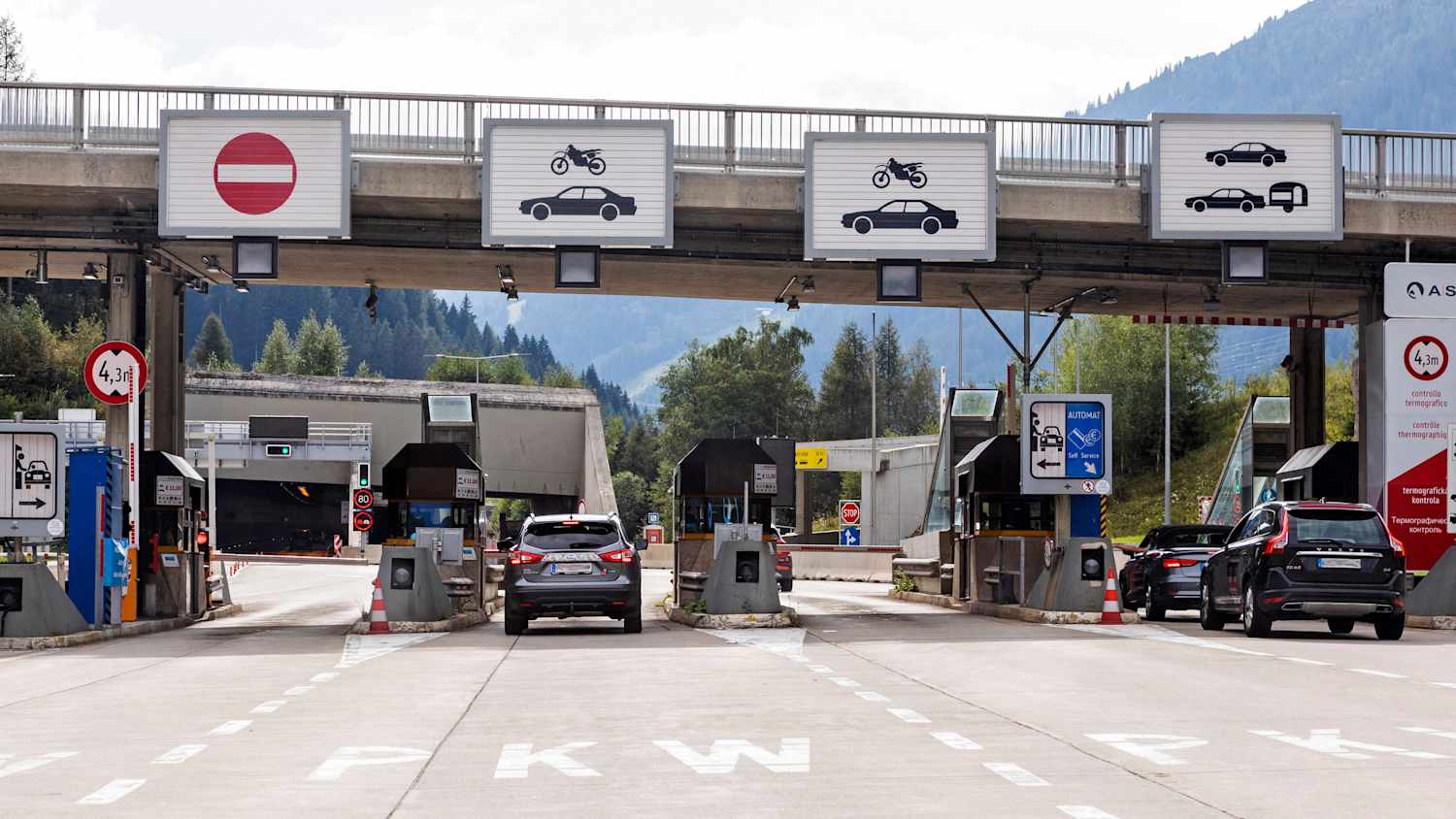 Mautstation am Arlbergtunnel